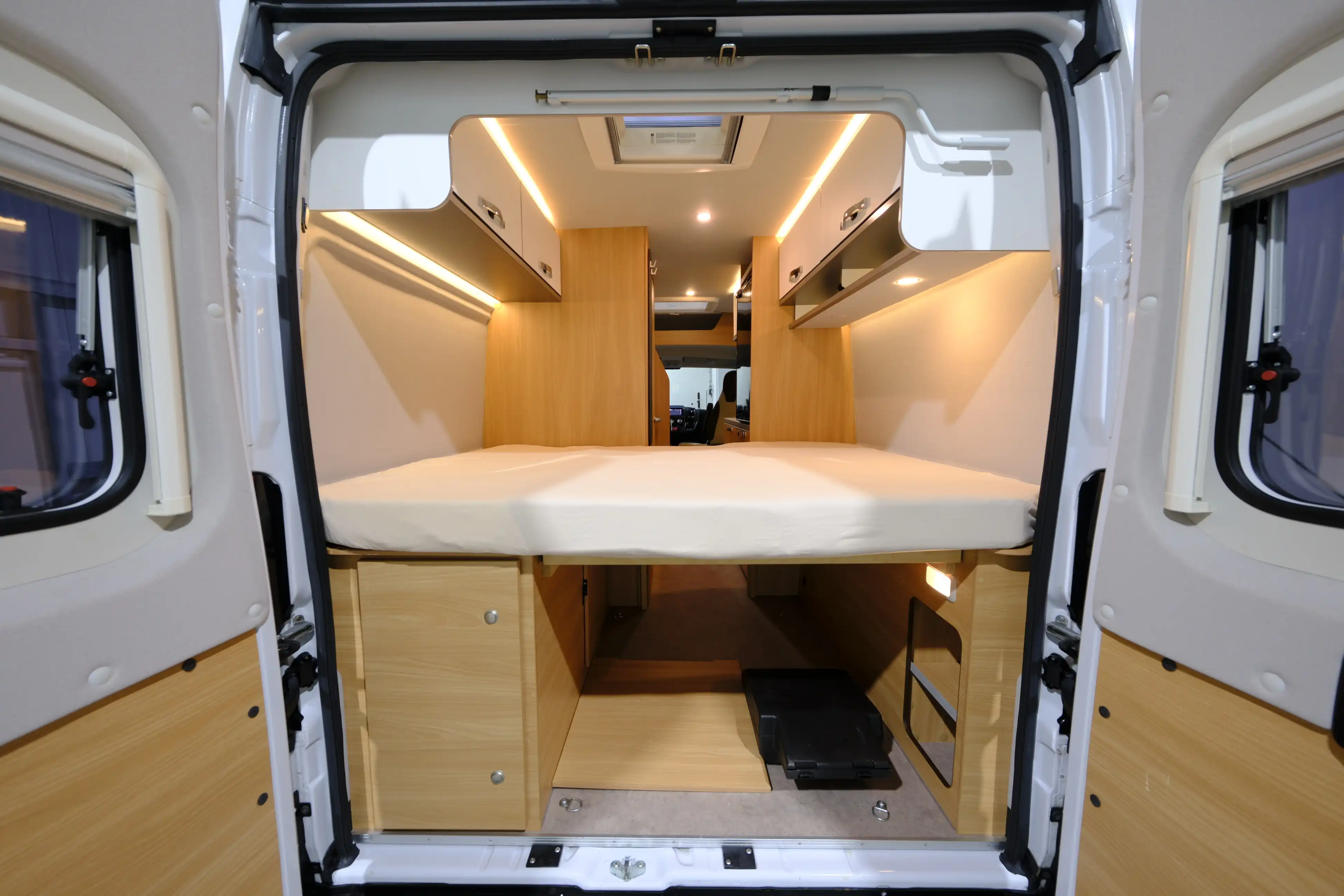 WEINSBERG CaraTour 600 MQ 50 Jahre-Edition - Ansicht 5